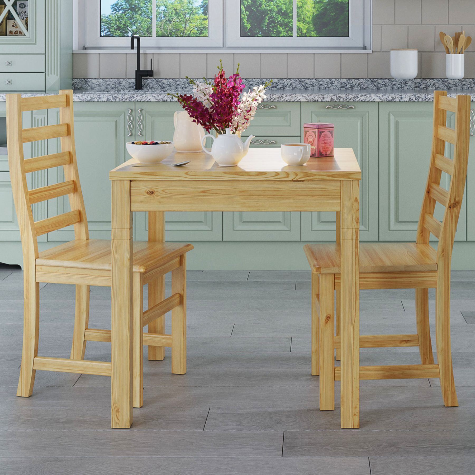 Beispiel für Essgruppe mit 2 Stühlen und Esstisch in Küche 